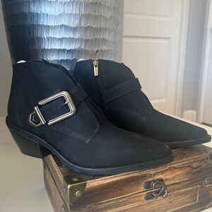 Vince Camuto Ashena Booties in Black